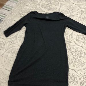 GAP boatneck elbow sleeve dress